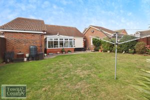 SAXMUNDHAM WAY- click for photo gallery